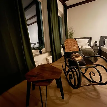 Zentrale Mit Blick Auf Den Inklusive Parkplatz Und Internet Geschaeftsreisende Willkommen * Rendsburg