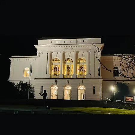 公寓 Zentrale Mit Blick Auf Den Inklusive Parkplatz Und Internet Geschaeftsreisende Willkommen 伦茨堡