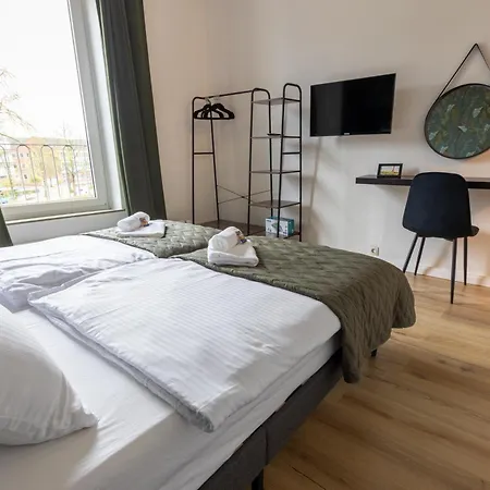 Zentrale Mit Blick Auf Den Inklusive Parkplatz Und Internet Geschaeftsreisende Willkommen Rendsburg